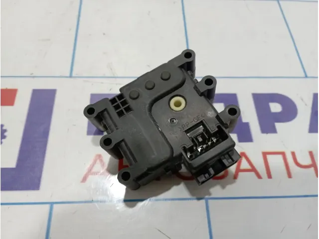 Моторчик заслонки отопителя Mazda CX-7 GJ6A-61-B60