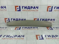 Обшивка двери багажника центральная Mazda CX-7 EG2168930A34