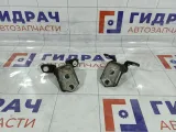 Петли двери передней левой Mazda CX-7