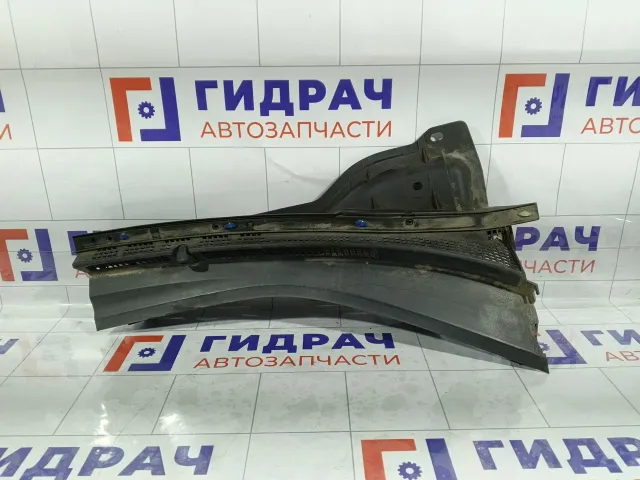 Решетка под лобовое стекло (Жабо) правая Mazda CX-7 EG21507R0J