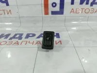 Кнопка обогрева сидений Mazda CX-7 GJ6E6642002