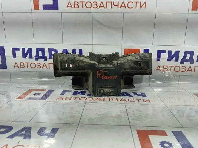 Кронштейн бампера переднего центральный Mazda CX-7 EH10500J1