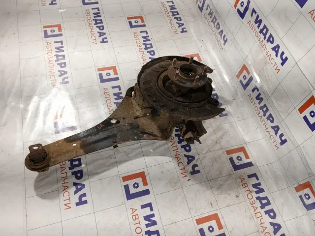 Кулак поворотный задний правый Mazda CX-7 EG2528200B