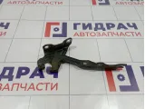 Петля капота правая Mazda CX-7 EG21-52-410B