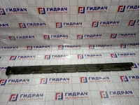 Накладка на порог наружная правая Mazda CX-7 EG21-51-P40E