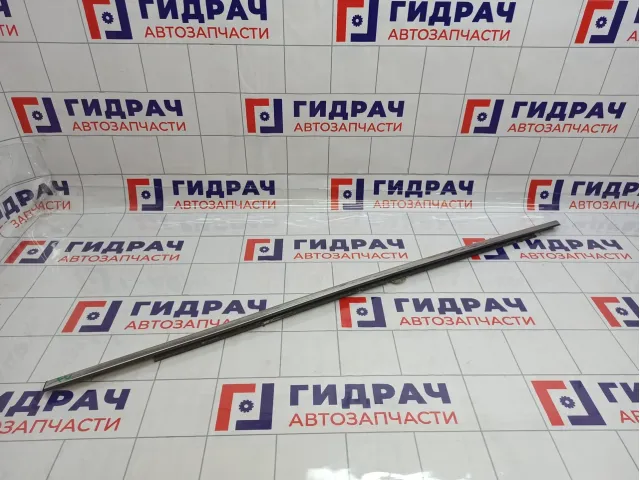 Накладка стекла переднего левого Mazda CX-7 EG21-50-650
