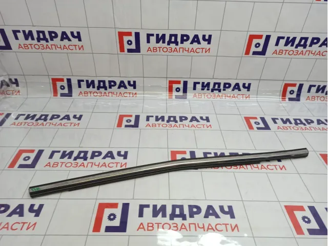 Накладка стекла заднего правого Mazda CX-7 EG21-50-660H