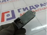 Кнопка стеклоподъемника переднего правого Mazda CX-7 EH14-66-370