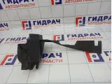 Дефлектор радиатора левый Mazda CX-7 EG21-56-253