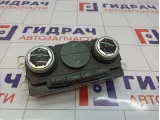 Блок управления климатической установкой Mazda CX-7 EH15-61-190