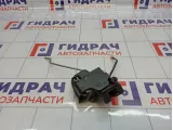 Замок багажника Mazda CX-7 EH10-62-310