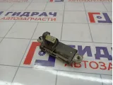 Ручка открывания багажника Mazda CX-7 GJ6A-56-8C0N