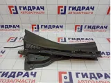 Решетка стеклоочистителей правая Mazda CX-7 EG21-50-7R0J