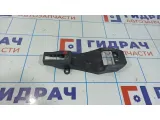 Кронштейн ручки задней левой Mazda CX-7 EG21-72-412A.