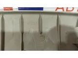 Обшивка двери багажника Mazda CX-7 EG21-68-930A-34.