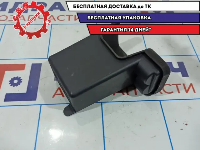 Ящик передней консоли Mazda CX-7 EG21-64-501A.