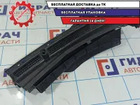 Планка под лобовое стекло правая Mazda CX-7 EG21-50-7R0J.