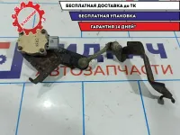 Датчик регулировки дорожного просвета задний Mazda CX-7 E221-51-22YA.