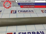 Накладка порога внутренняя передняя правая Mazda CX-7 EG21-68-710B-34. Царапины.