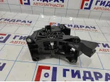 Кулиса КПП Mazda CX-7 EG21-46-100E. Отверстие под механический блокиратор.