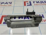 Кронштейн усилителя переднего бампера правый Mazda CX-7 EG22-50-150.