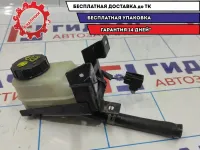 Бачок главного тормозного цилиндра Mazda CX-7 L206-43-550E.