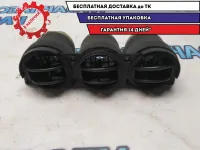 Дефлектор воздушный центральный Mazda CX-7 EH146493002 Отличное состояние