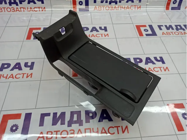 Подстаканник Mazda Mazda 3 (BK) BP4K-64-43YC