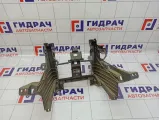 Накладка на торпедо центральная Mazda Mazda 3 (BK) BP4K-60-401C-02