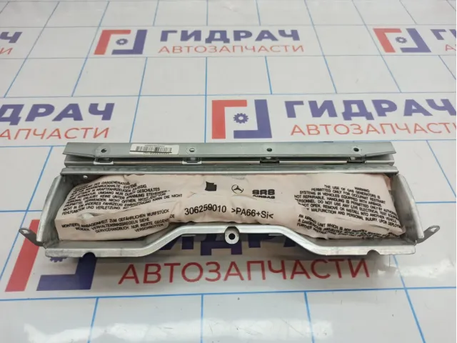 Подушка безопасности нижняя Mercedes-Benz GLK (X204) 2048601902