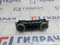 Блок управления климатической установкой Mercedes-Benz GLK (X204) 2048305790