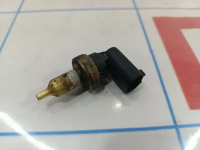 Датчик температуры Mercedes-Benz GLK (X204) 0009056102