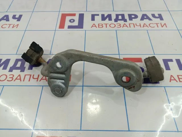 Кронштейн глушителя правый Mercedes-Benz GLK (X204) 2044922641