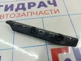 Направляющая заднего бампера правая Mercedes-Benz GLK (X204) 2048851063