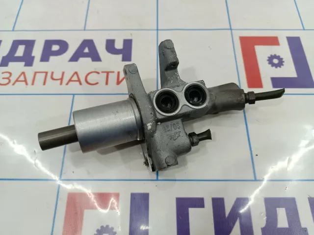 Цилиндр тормозной главный Mercedes-Benz GLK (X204) 2044300501