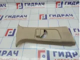 Обшивкак стойки средней правой верхяя Mercedes-Benz GLK (X204) 2046907025