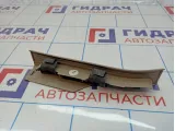 Накладка порога заднего левого внутренняя Mercedes-Benz GLK (X204) 2046860336