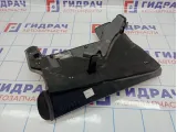 Накладка под торпедо правая Mercedes-Benz GLK (X204) 2046800282