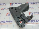 Накладка под торпедо левая Mercedes-Benz GLK (X204) 2046801589