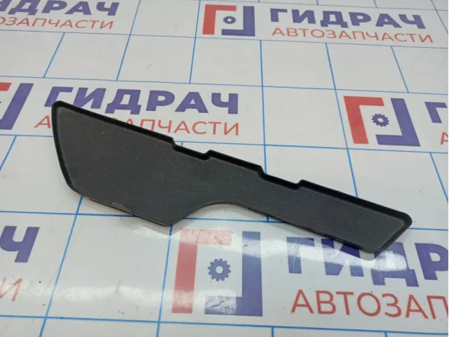 Коврик багажника правый Mercedes-Benz GLK (X204) 2046800097