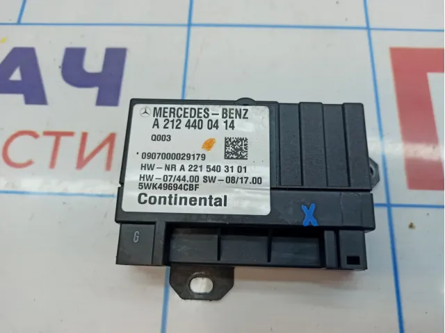 Блок управления топливным насосом Mercedes-Benz GLK (X204) 2124400414