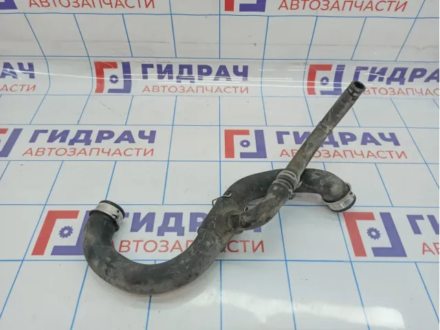 Патрубок радиатора правый Mercedes-Benz GLK (X204) 2045010482