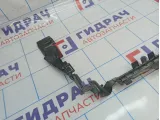 Воздуховод радиатора Mercedes-Benz GLK (X204) 2045051430