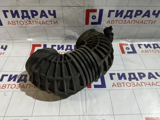 Патрубок воздушного фильтра Mercedes-Benz Axor A9405281982