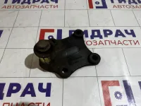 Кронштейн стойки стабилизатора правый Mercedes-Benz Axor A9413230163