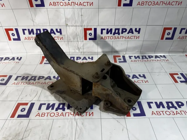 Кронштейн подъема кабины задний левый Mercedes-Benz Axor A9583172001