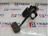 Педаль тормоза Mercedes-Benz B-класс A1692900918