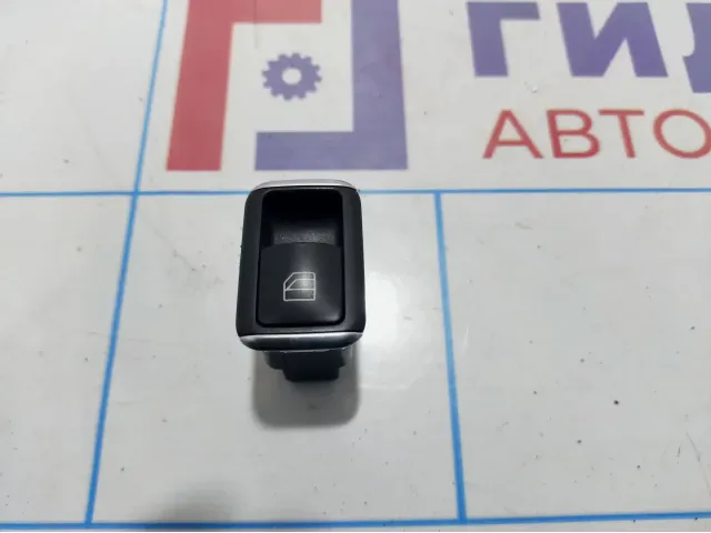Кнопка стеклоподъемника Mercedes-Benz E-Class 200 (W212) A2049055502