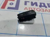 Кнопка центрального замка правая Mercedes-Benz E-Class 200 (W212) A2048706410