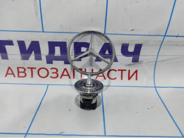 Эмблема Mercedes-Benz E-Class 200 (W212) A2218800086